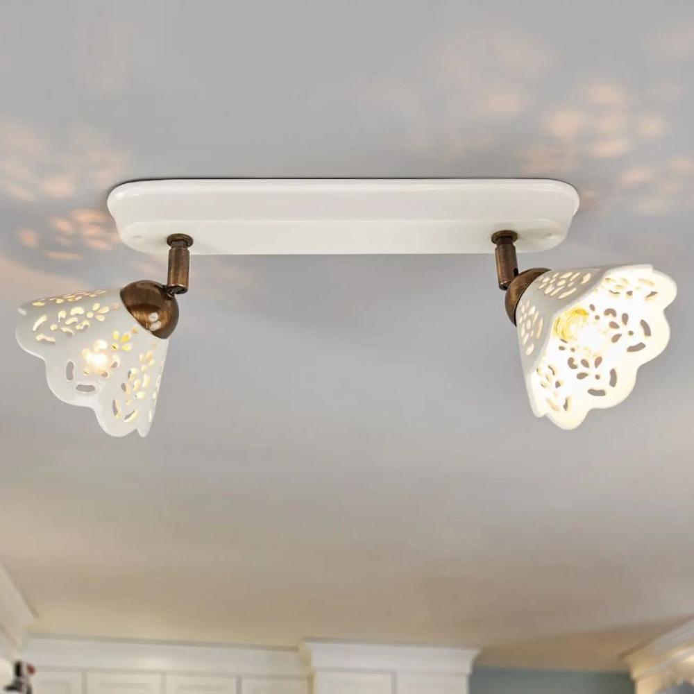 klasszikus romantikus allithato mennyezeti lampa mediterran keramia allithato spot lyukacsos porcelan csipkes konyha nappali alacsony belmagassag vilagitas il fanale anita harom izzos eloszoba nappali csipkes.jpg